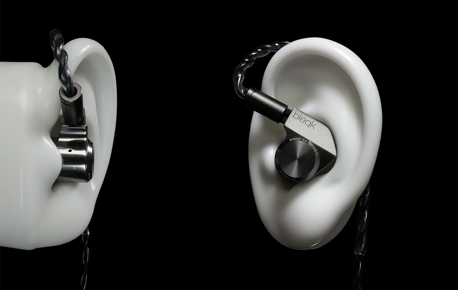 Oriveti bleqk Dynabird レビュー 〜 高解像度で素性の良いモニター