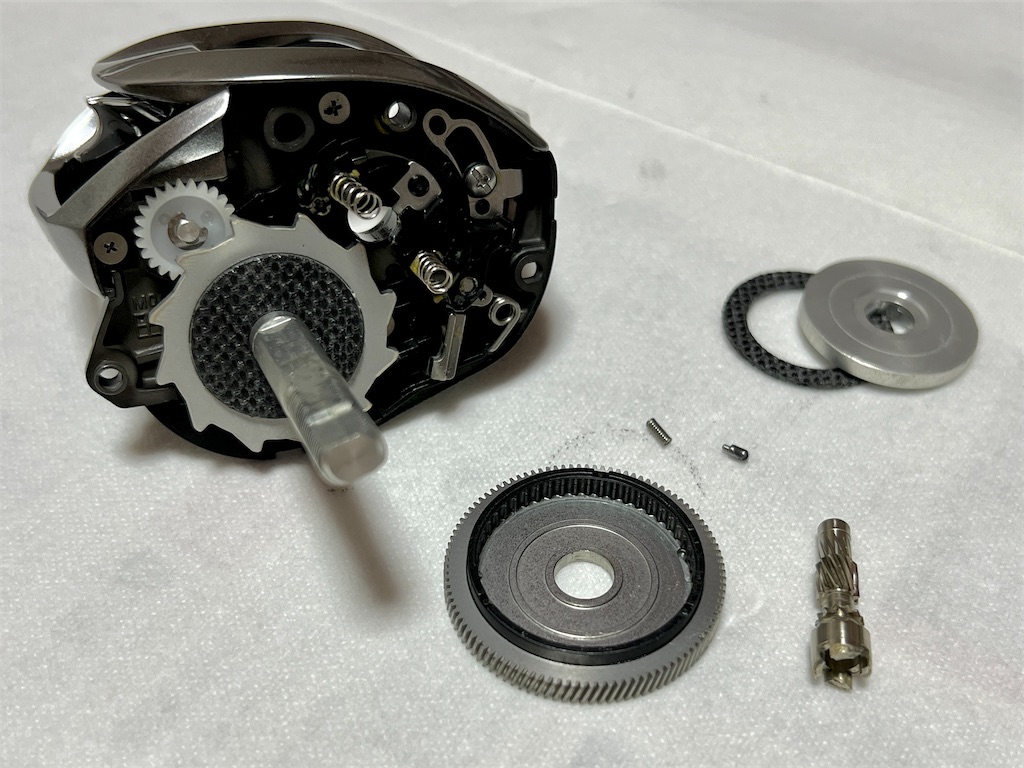 21ジリオンを分解・ギア交換&パワーギア化。 - 釣りで一息。