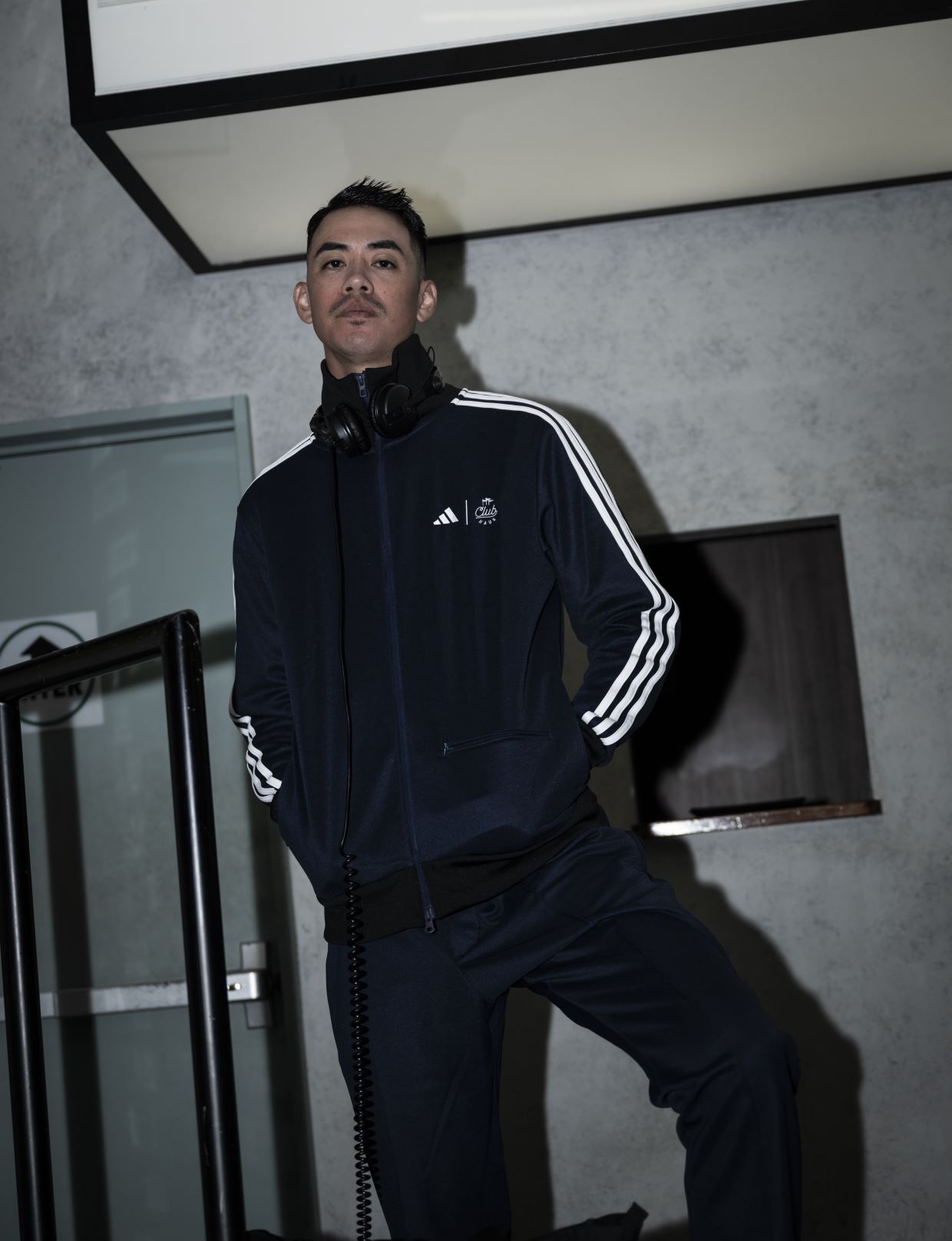 80年代ジャージに現代のエッセンス 「adidas」と「CLUBHAUS」がコラボ