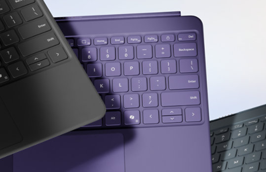 Surface スリム ペンと Surface Pro 12 インチ キーボード（スリム