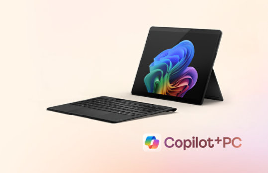 法人向け Surface (サーフェス) のノート PC とタブレットを比較