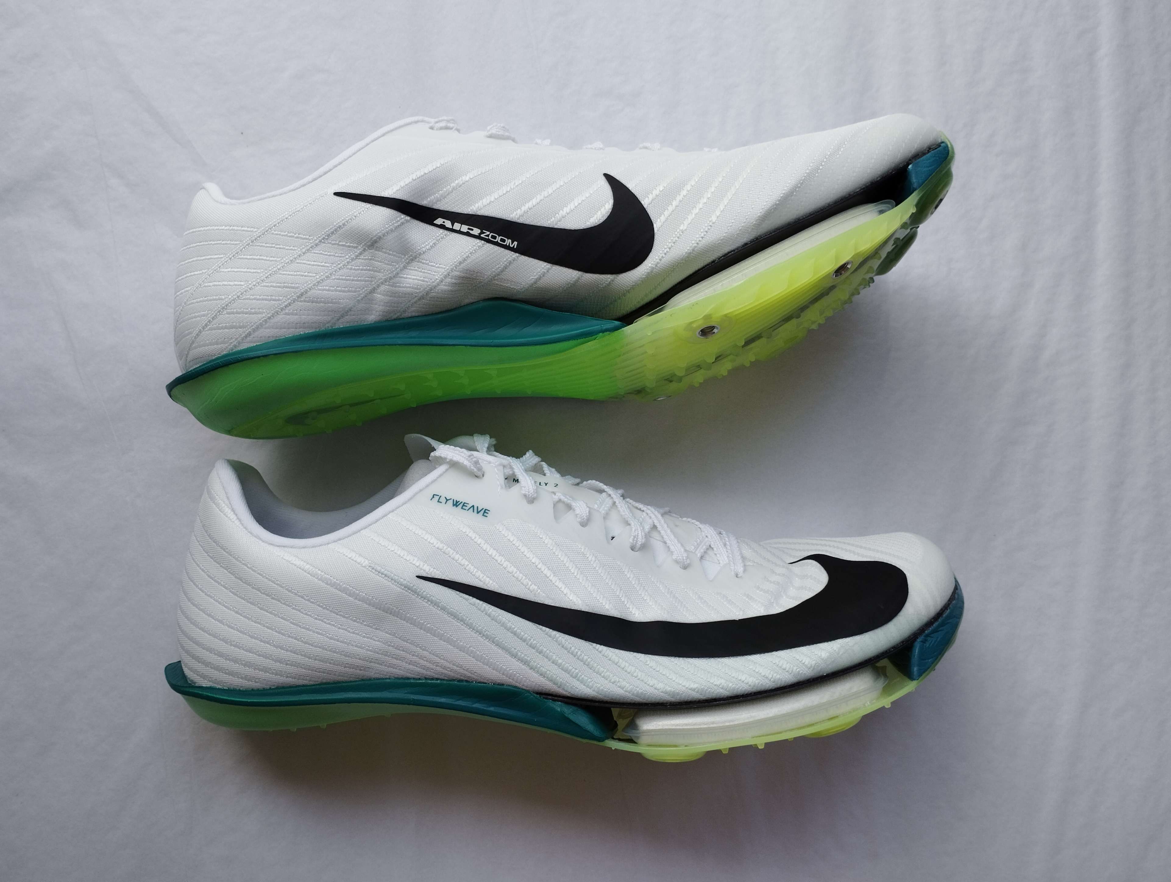 海外限定カラーも！】ナイキの陸上短距離スパイク マックスフライ2に新