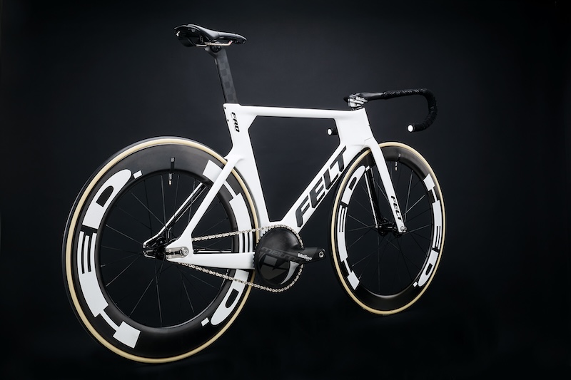 フェルトのトラックフレーム「TK FRD」学生向けキャンペーン｜サイクル