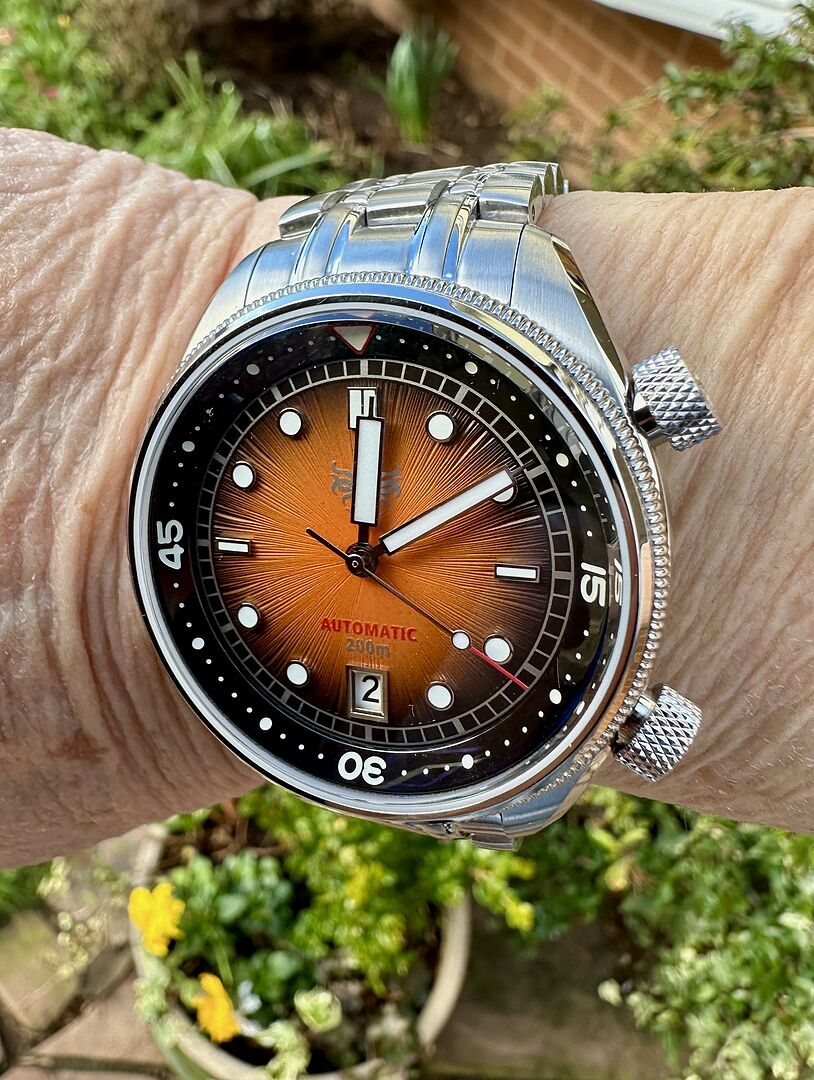 PHOIBOS EAGLE RAY 200M Automatic Compressor Dive Watch PY039F