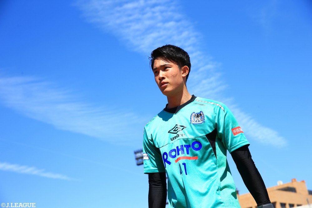 湘南ベルマーレ・谷 晃生】Jリーグを代表する若き守護神、セービング