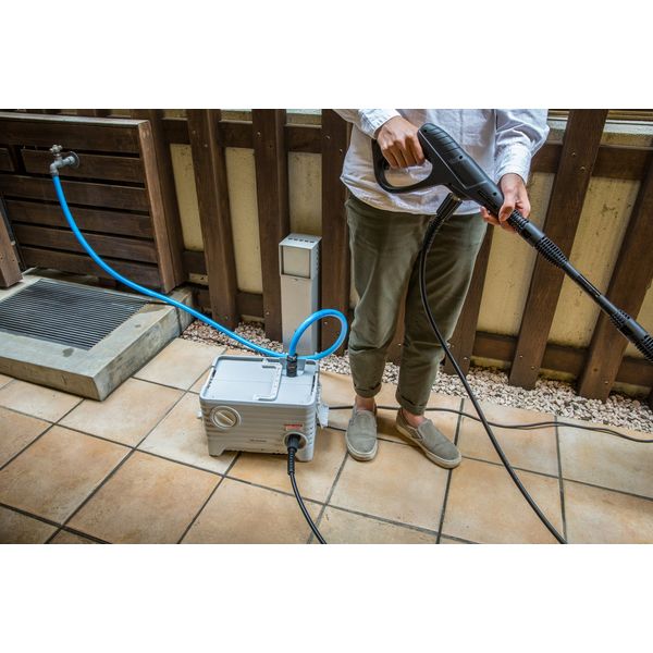 アイリスオーヤマ タンク式 高圧洗浄機 静音 水道不要 散水 ホワイト