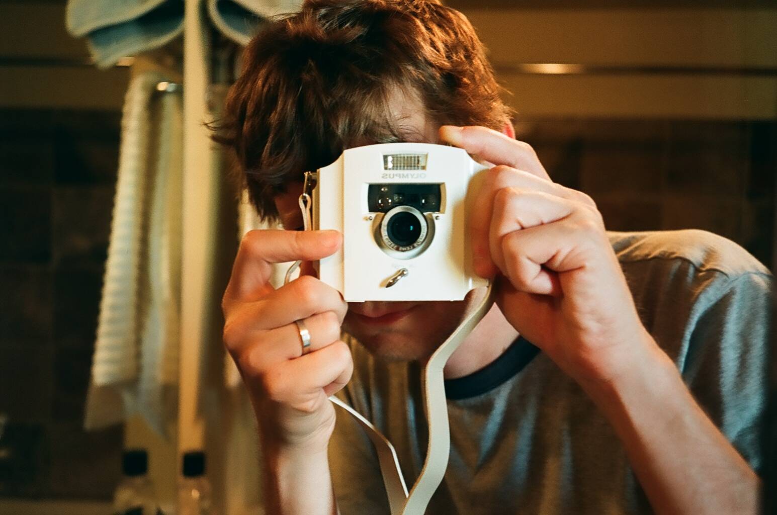 Lomopedia: Olympus Ecru · Lomography