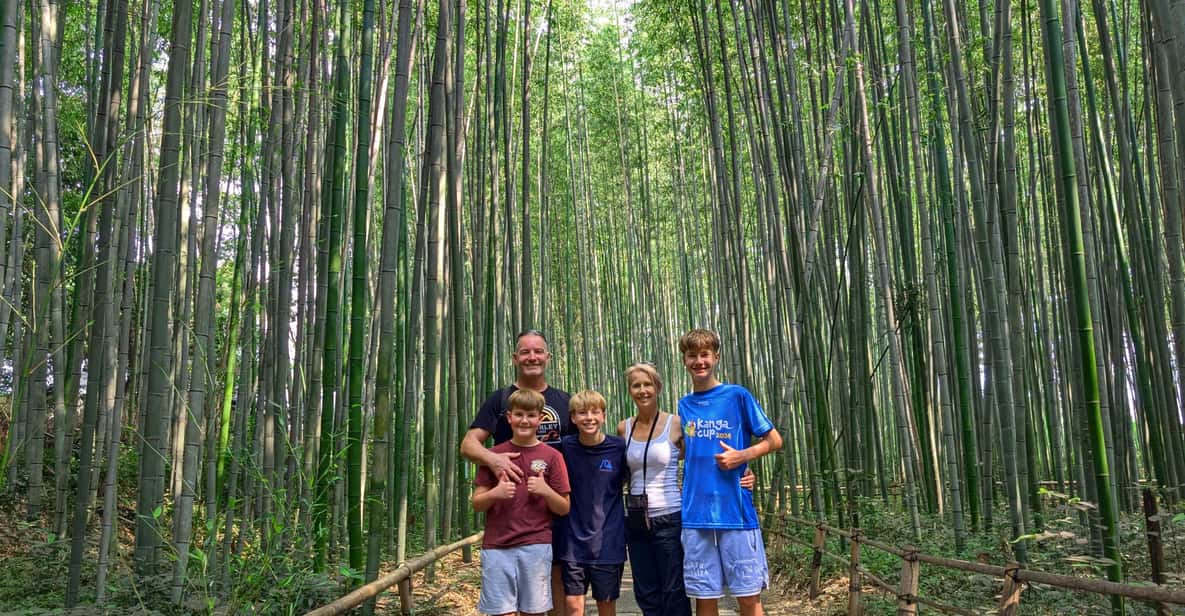 嵐山の竹林、寺院、猿、または隠れ家の酒蔵をご訪問ください