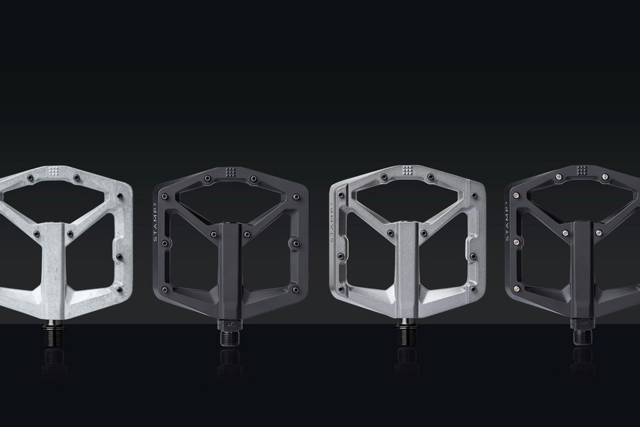 クランクブラザーズの人気ペダル「STAMP 2」「STAMP 3」がモデル