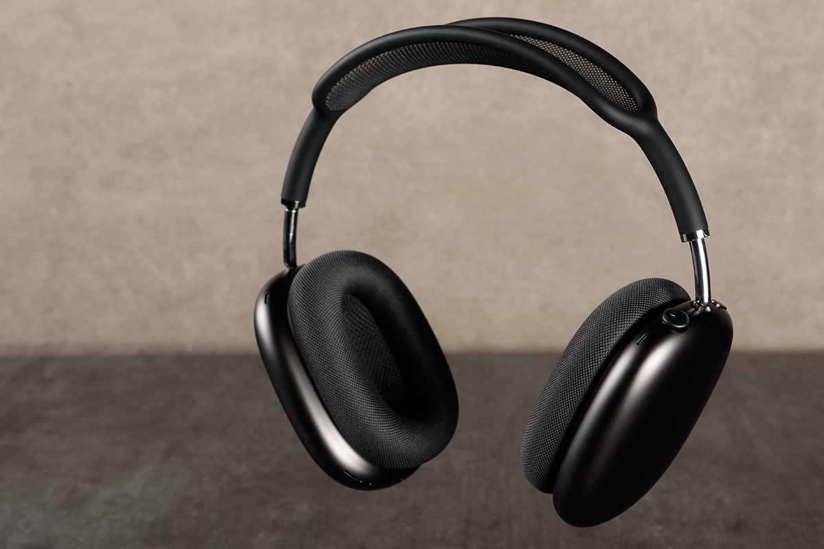 AirPods Max レビュー『いつでも完璧な、自分だけの音楽の世界に