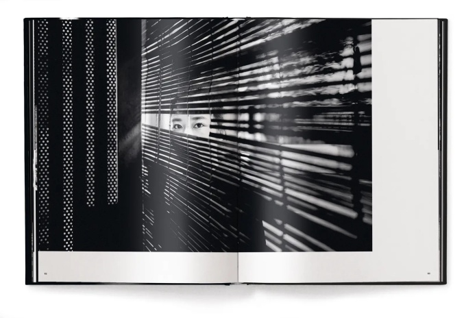 Metropolis by Alan Schaller | Photobook | Most Beautiful Table Books