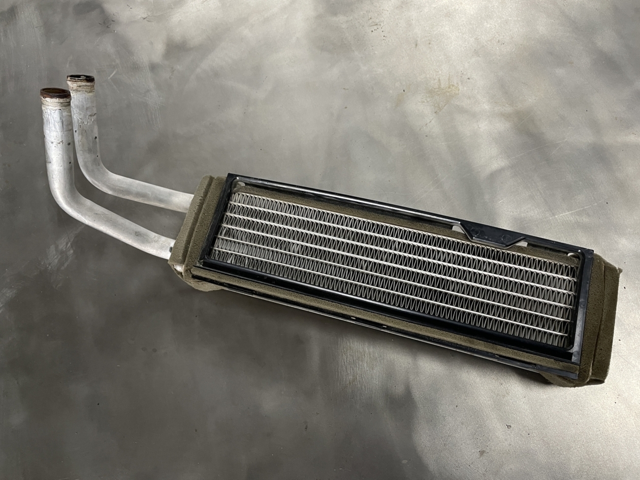 日立 ZAXIS ショベル ZX135US ヒーターコア - 昭和電機工業所