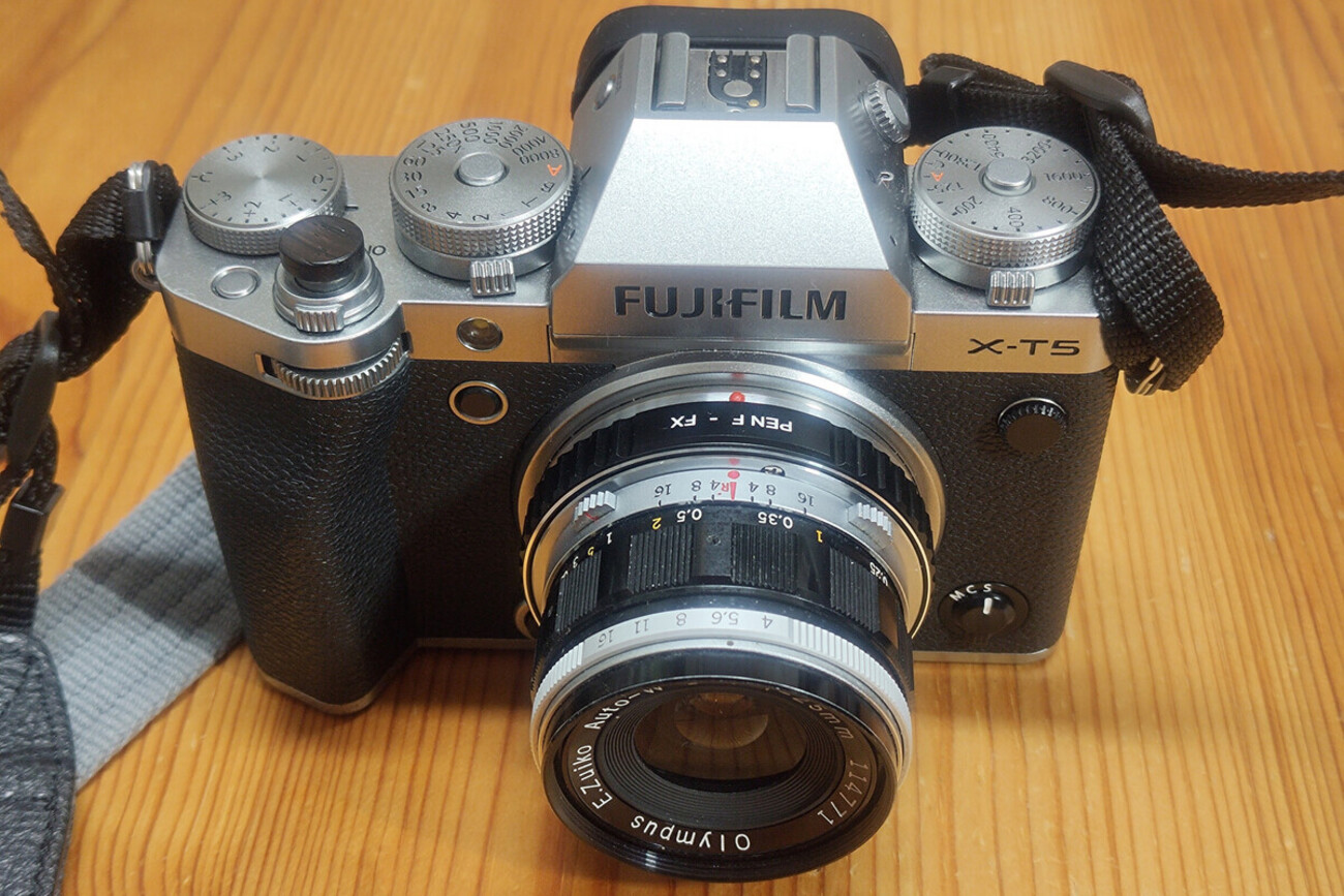 オールドレンズ OLYMPUS E.Zuiko AUTO-W 25mm f4 - 透明な七月