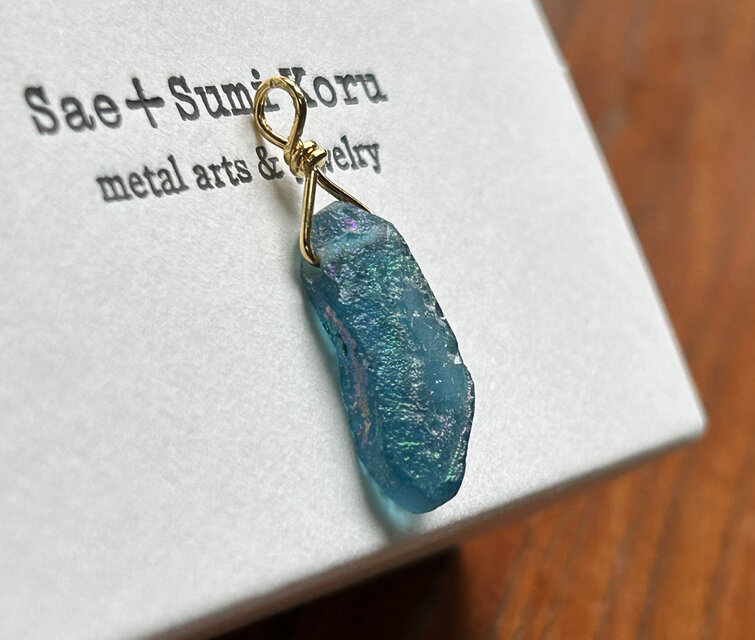 K24純金◇アフガニスタン産◇ローマンガラス・ペンダントトップⅠ