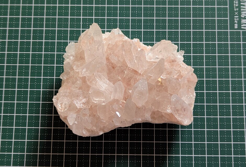 ヒマラヤ サマディ産 クォーツクラスター✨(アルミニウム、リン、鉄分