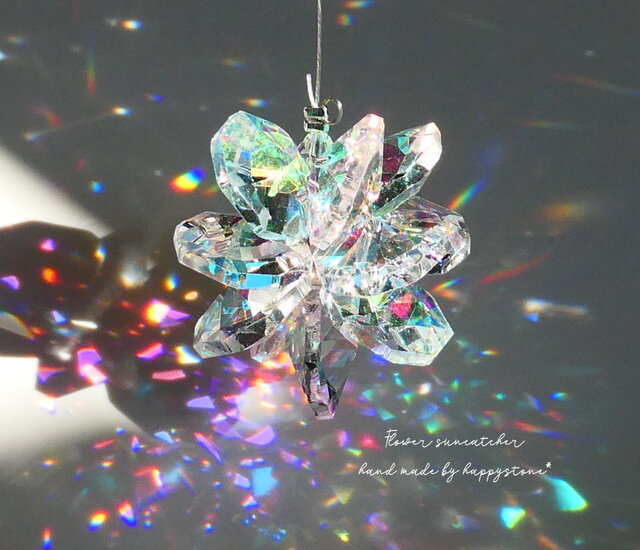 オーロラの花*水晶も組み合わせたミニサンキャッチャー | iichi 日々の