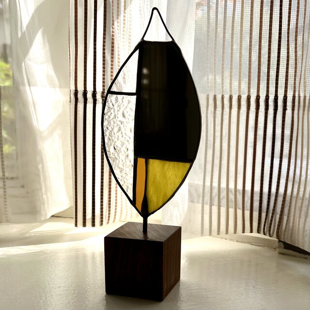 小さな葉っぱのステンドグラス壁掛け鏡19 | iichi 日々の暮らしを