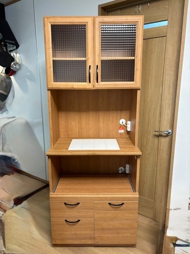 美品キッチンボード】ビーカンパニーコチーナ (ぴっぴ) 田無の収納家具