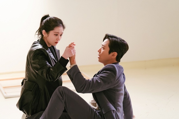 チャン・ナラ＆CNBLUE ジョン・ヨンファ主演、ドラマ「テバク不動産