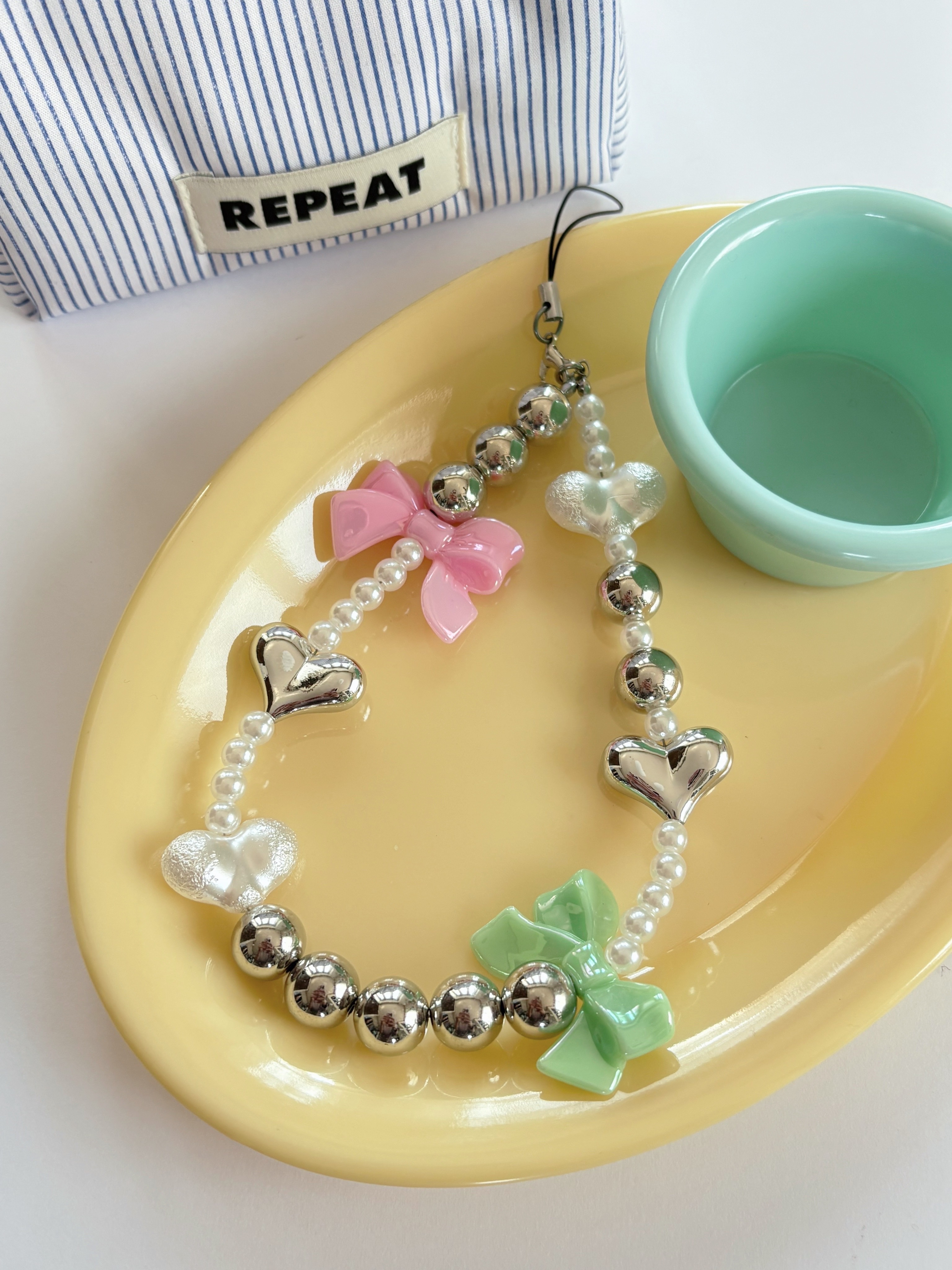 ピンク×ミントリボンスマホストラップ | ファッション通販サイト NUGU