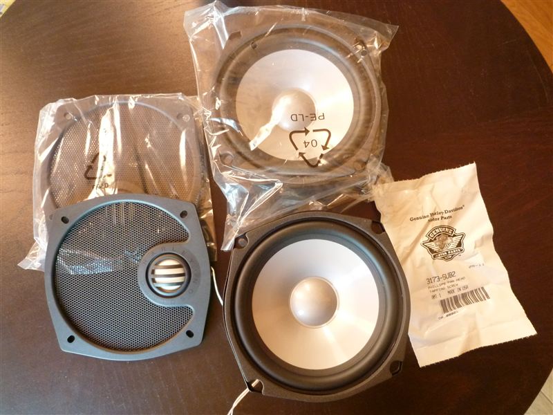 ハーレー純正 フェアリングスピーカー 取り付け（ハーレーダビッドソン