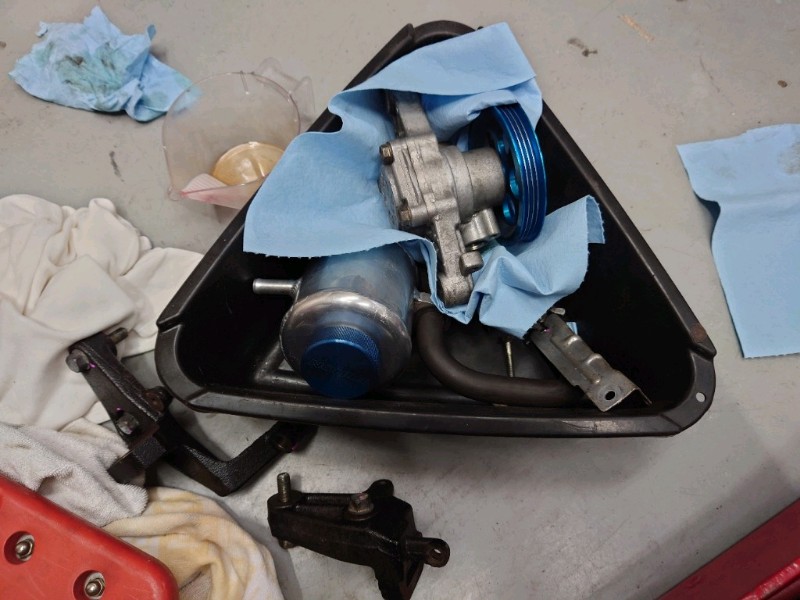 パワステポンプ、配管取り外し（ホンダ シビック・EK）by カッズ