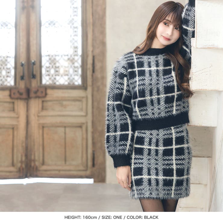 チェック柄シャギータッチニットトップス+ミニスカートセットアップ