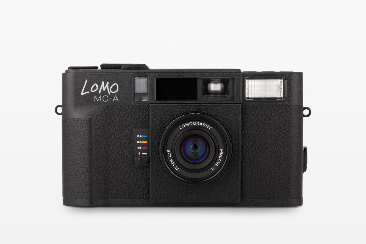 Lomo MC-A Schwarz – Lomography