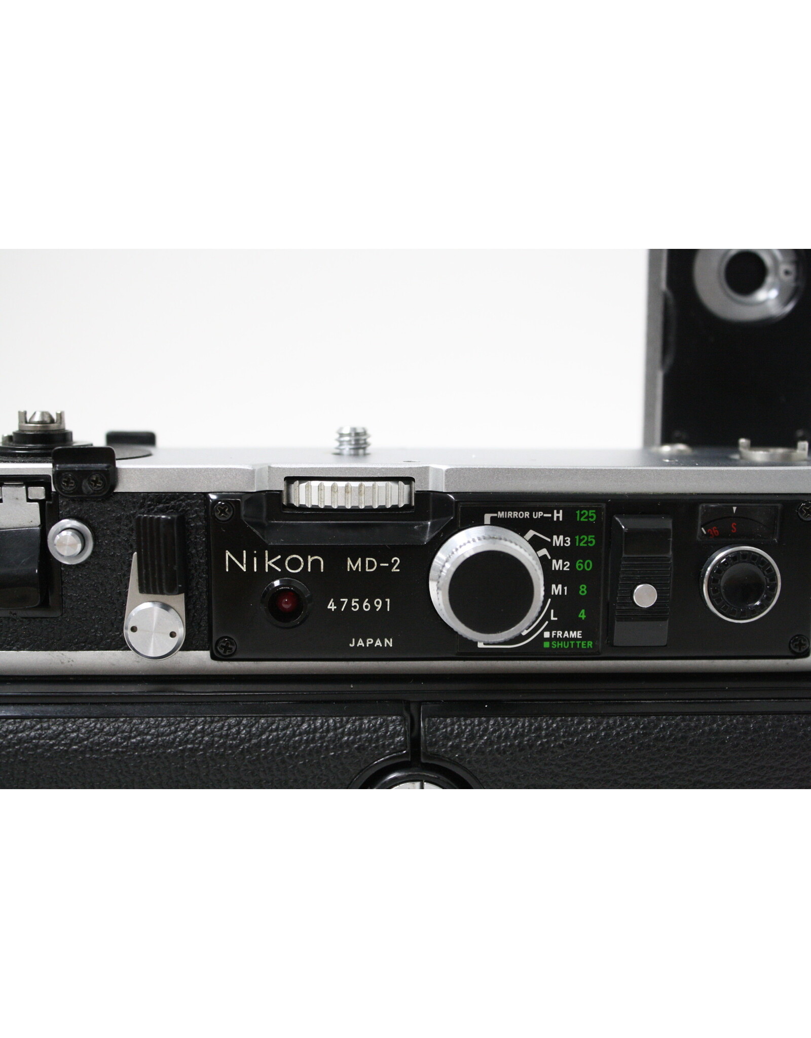 Nikon MD-2 Motordrive w/ MB-1 Battery Pack (Pre-Owned) - Camera