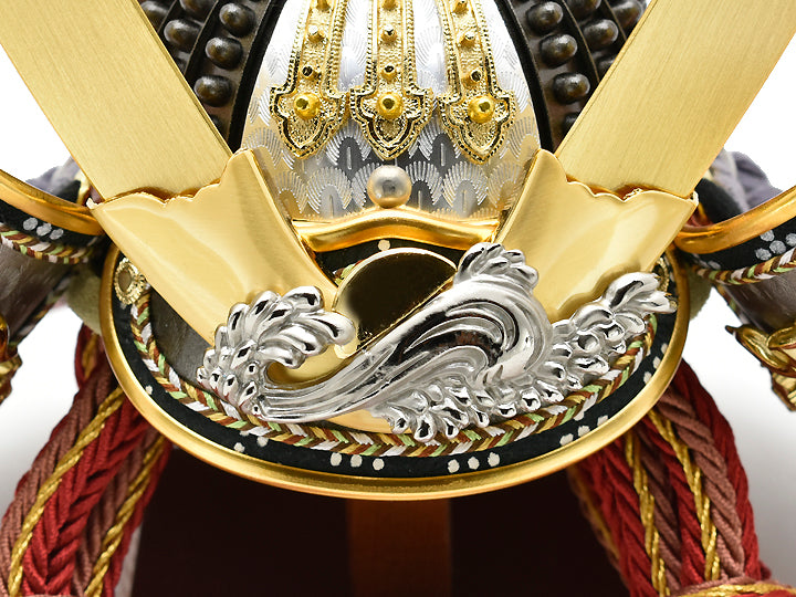 五月人形 兜 / 平安道斎 / 月光10号 – 人形の鯉徳 オンラインショップ