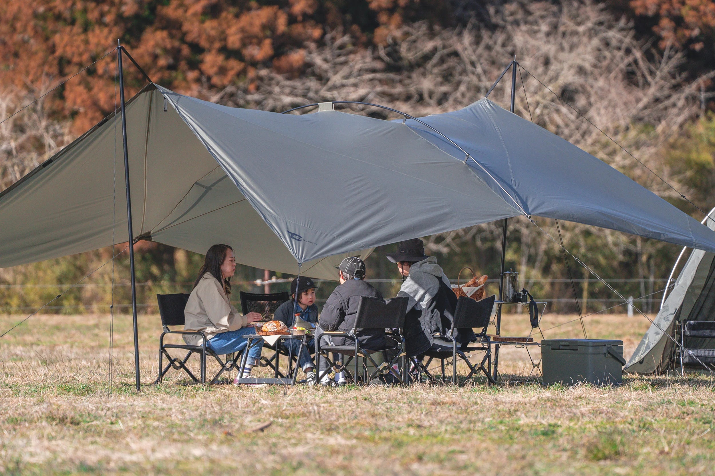 ソロキャンプで使えるタープ - TOKYO CRAFTSのキャンプ用品通販【公式】