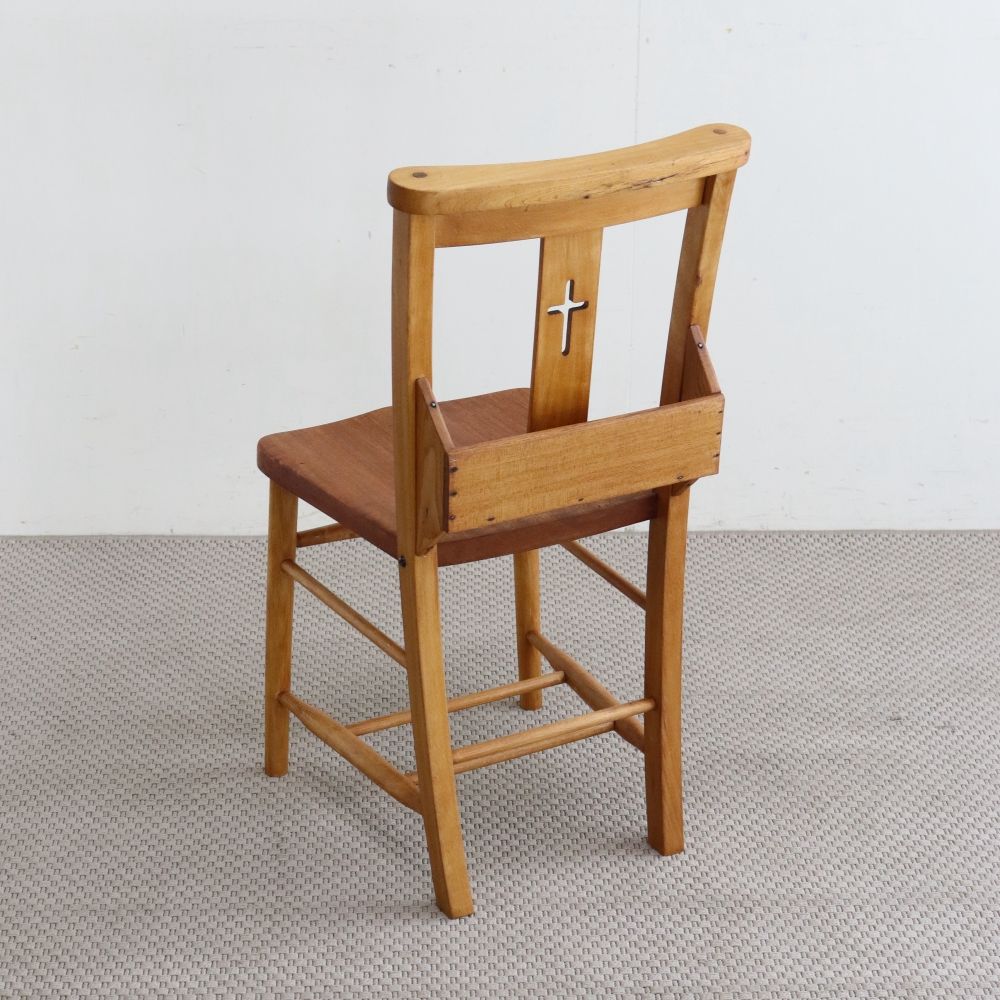 十字架の透かし模様♪ クロスバック チャーチチェア VC104-181001