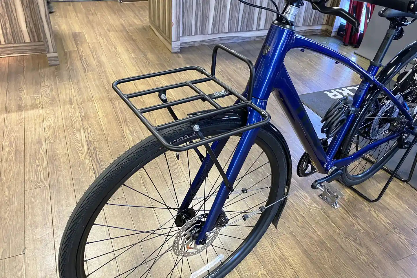 クロスバイクの前カゴがアツい！実用性とおしゃれさを両立する新トレンド