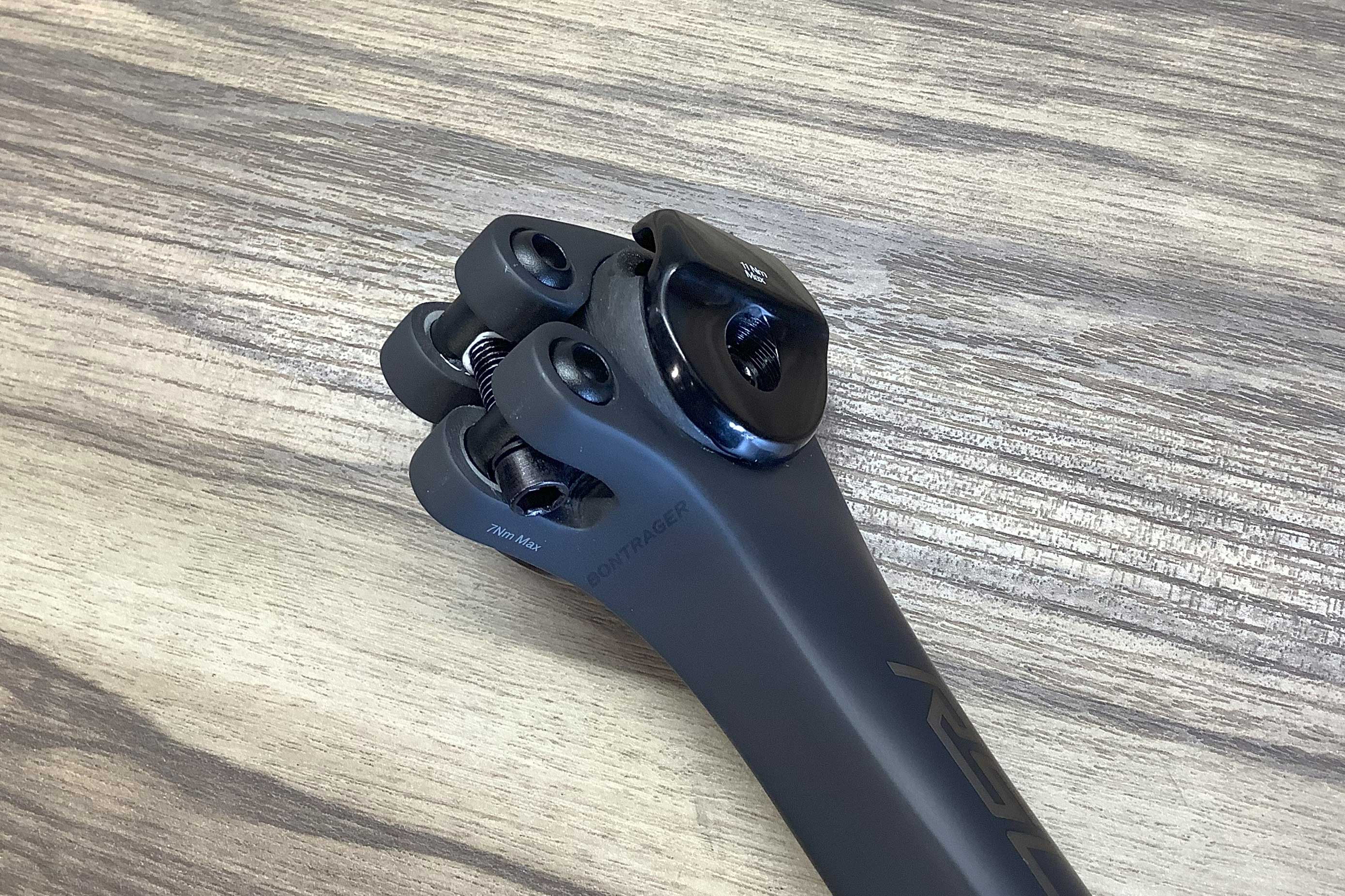 マイルドな乗り心地♪突き上げを緩和するRSLカーボンシートポスト