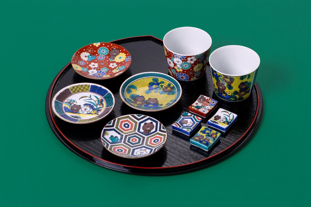 九谷焼 箸置き(亀甲) LINE FRIENDS – LINE FRIENDS SQUARE JAPAN OFFICIAL