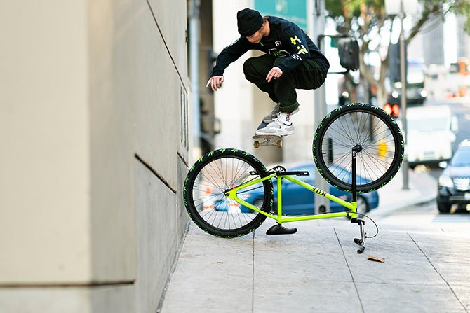 WHAT!? | HUF X CULT｜【公式通販 HUF】｜ハフ