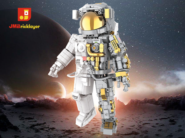 Astronaut Explorer Brick Set 70131 | 900 +PCS – jmbricklayer