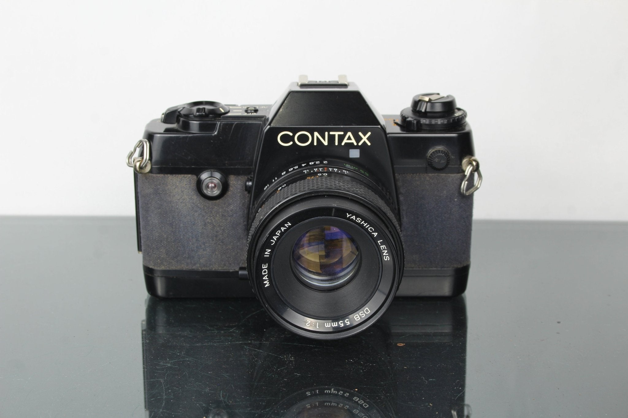 Contax 137 MD Quartz + Yashica 55mm Review & Guide – Dutch|Thrift