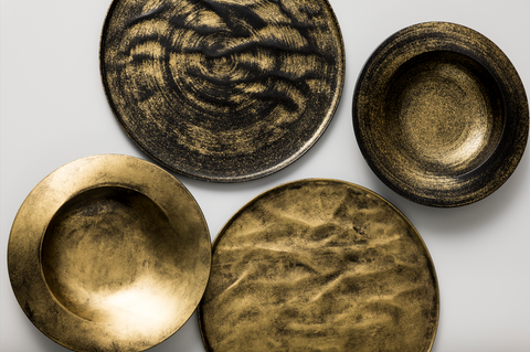 g KEYAKIZAKAにて金箔エディションの取り扱いを開始しました。