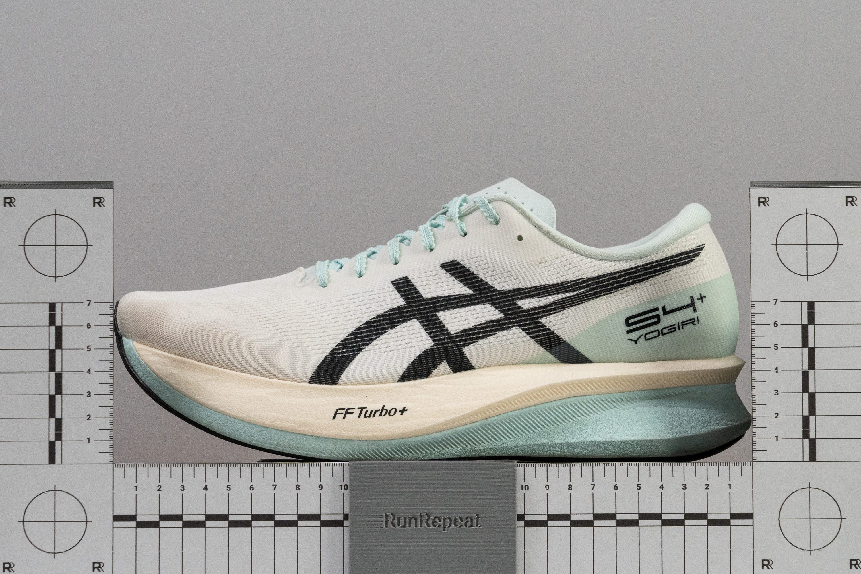 Cut in half: ASICS S4+ Yogiri Review (2025) | RunRepeat