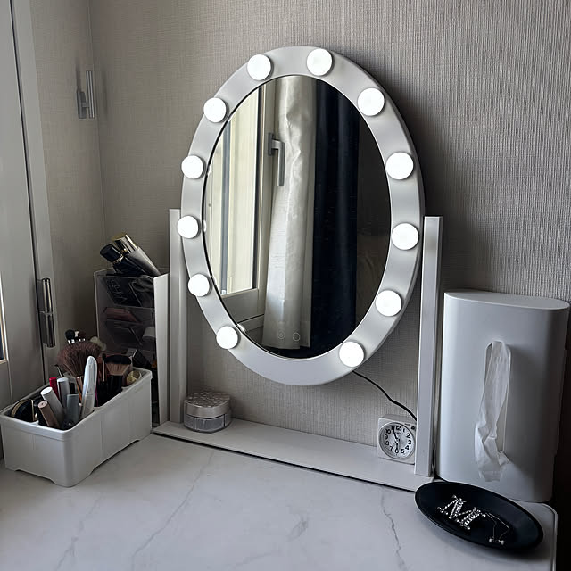 フランフラン 女優ミラーのおすすめ商品とおしゃれな実例 ｜ RoomClip