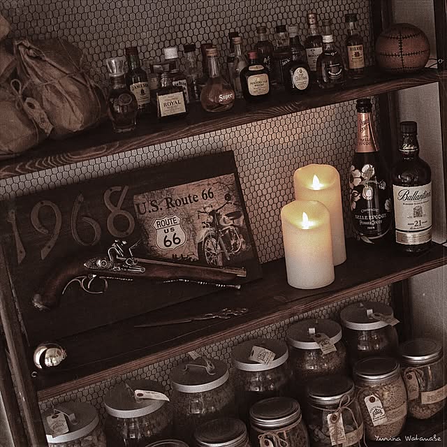 アンティーク 酒棚のおしゃれなアレンジ・飾り方のインテリア実例