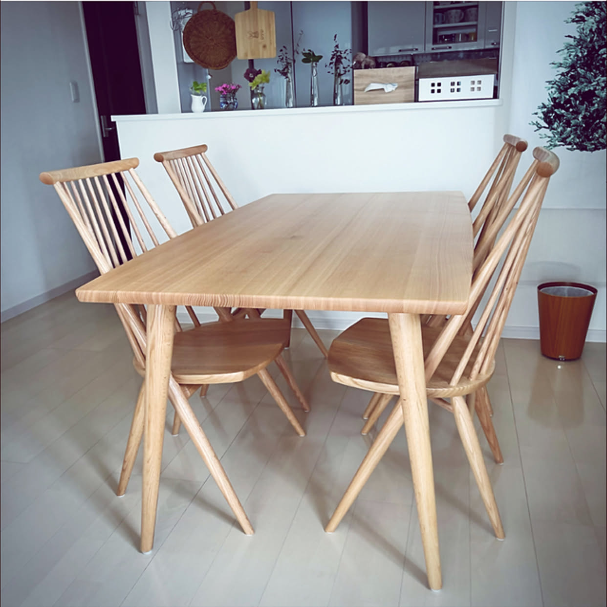 匠の技が光る。柏木工で見つかる木の美しさを感じる家具 | RoomClip