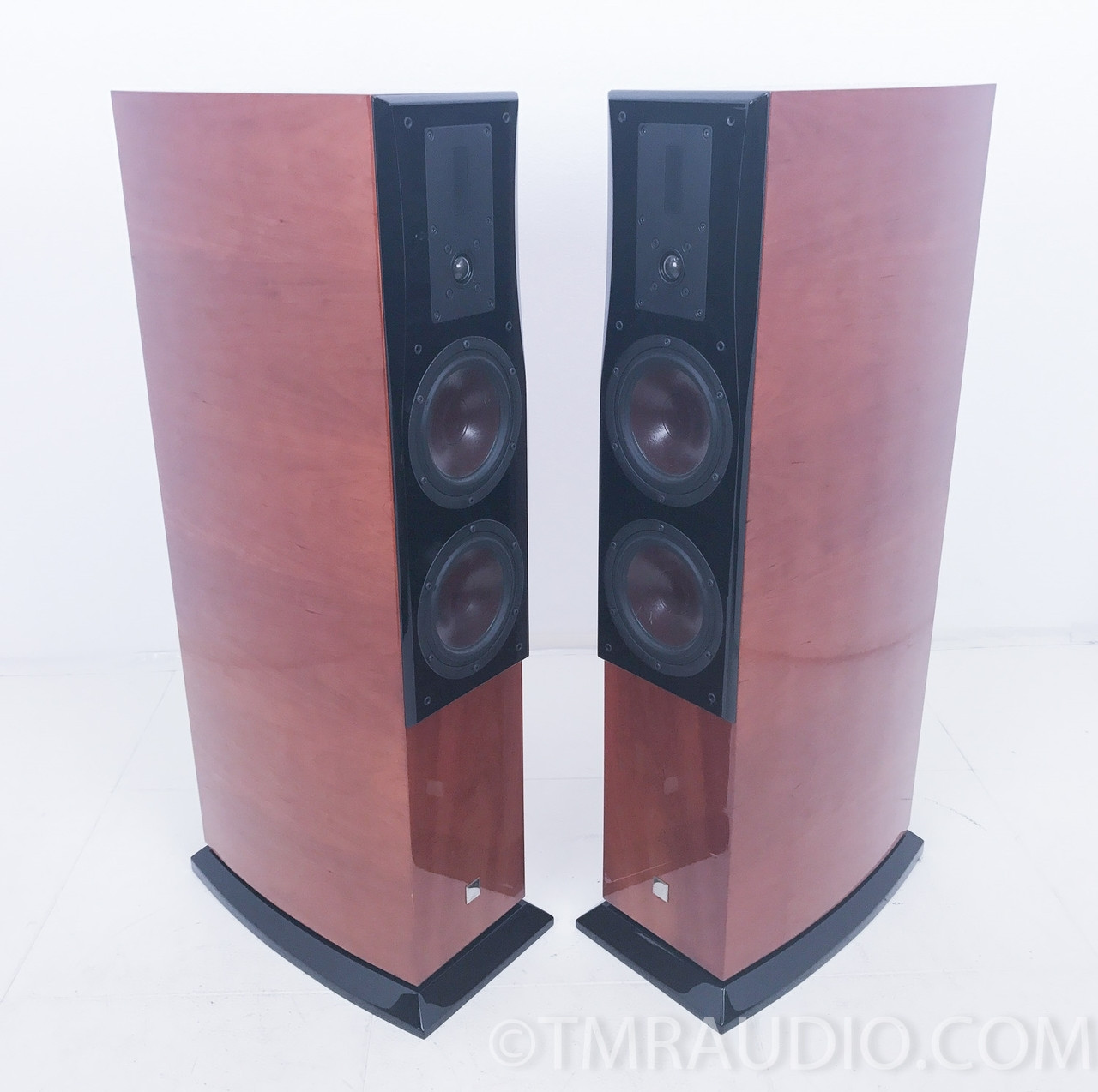 Dali Helicon 400 MK2 Floorstanding Speakers