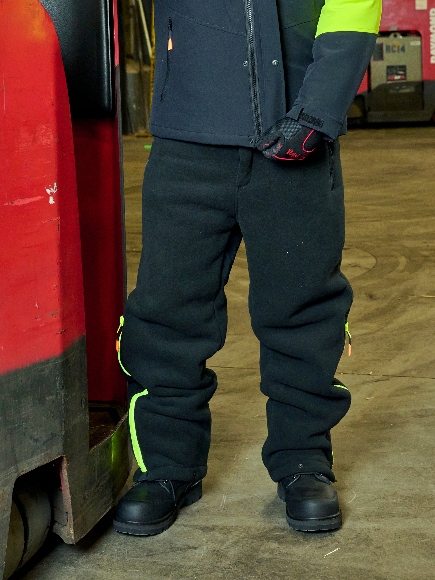 FrostFlex™ Fleece Pants - Gear for Refrigerated Warehouses