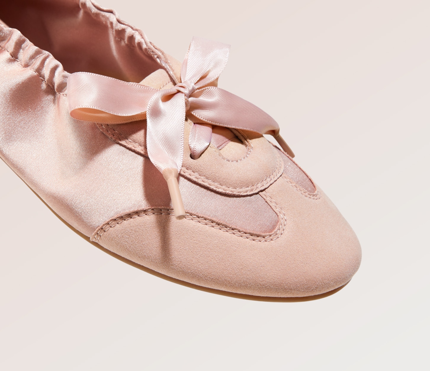 Yanka] ラウンドトゥ レースアップ スニーカーリーナ – VIVAIA JAPAN