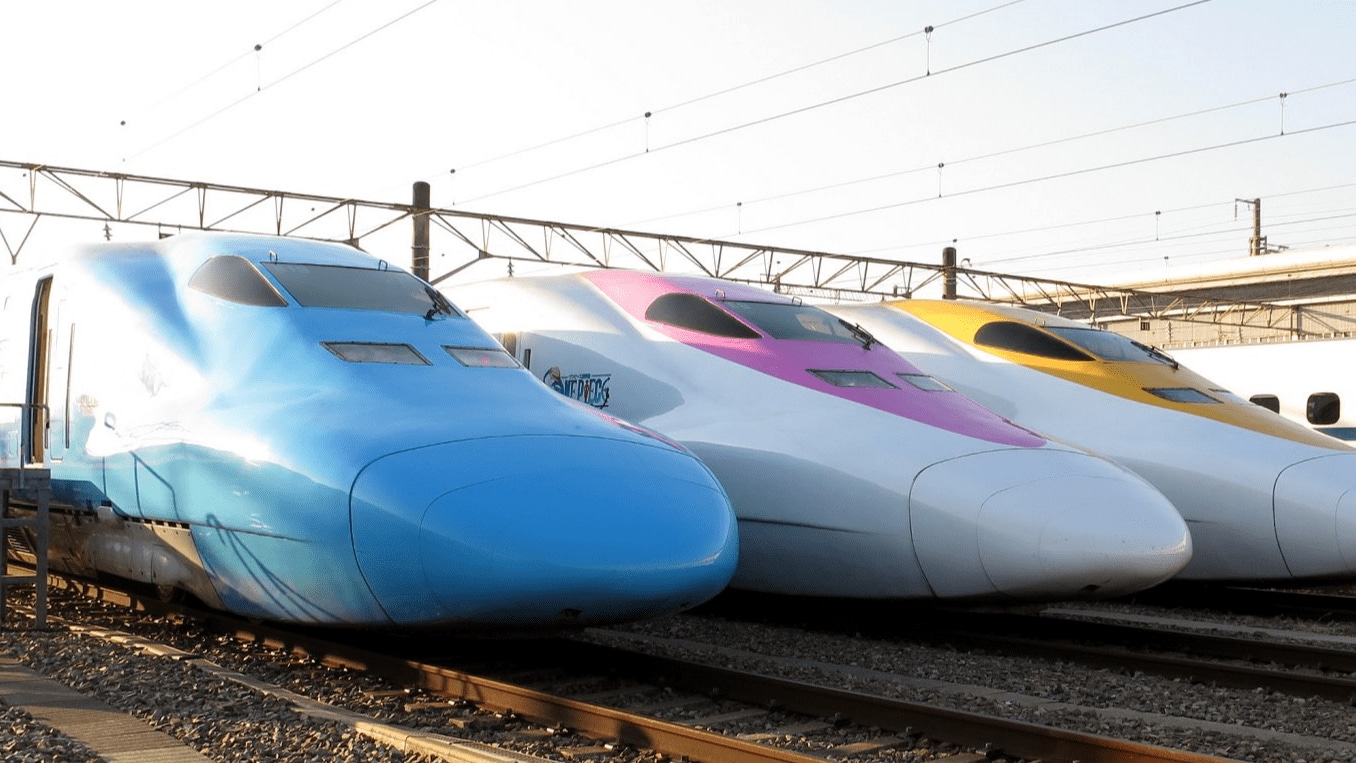 山陽新幹線の「ONE PIECE（ワンピース）」車両、岡山に3台集結 ファン