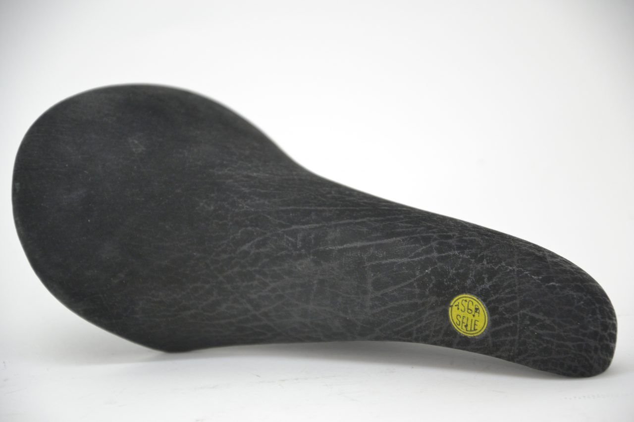 Iscaselle Tornado Black Leather Saddle NOS - Cicli Berlinetta