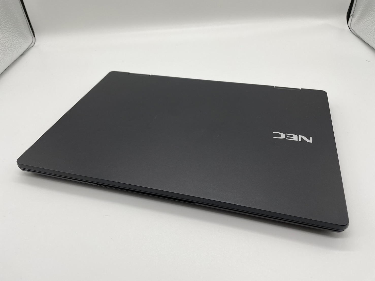 038.NEC VersaPro【第8世代 Core i5-8200Y/SSD128G/メモリ8G】 | 中古