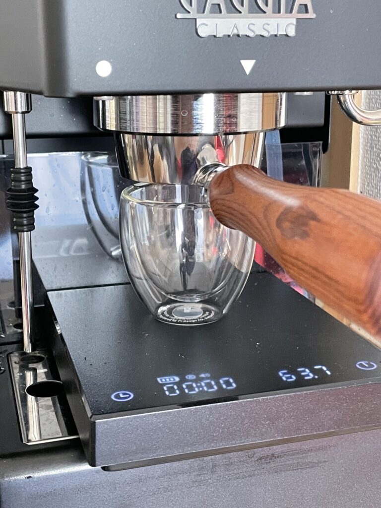 Gaggia Classic Pro レビュー【3ヶ月使ってみて】 | こもりコーヒー